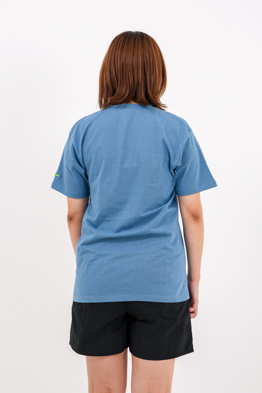 エッセンシャル エンブロ Tシャツ (スレート)